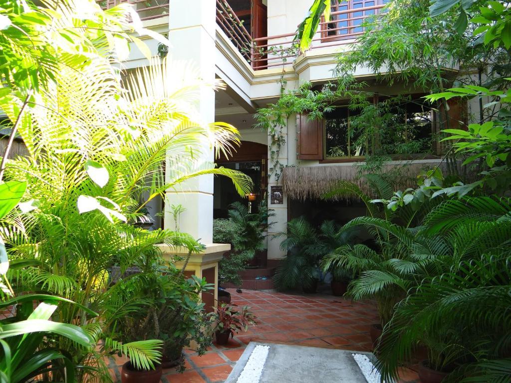Alibi Guesthouse Phnom Penh Dış mekan fotoğraf