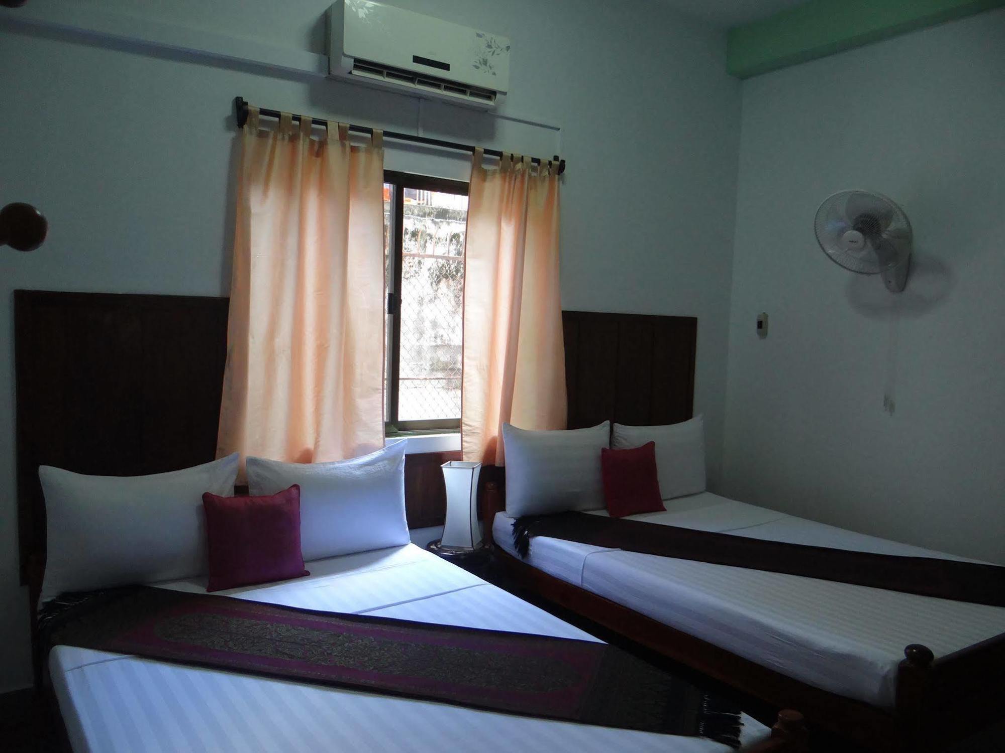 Alibi Guesthouse Phnom Penh Dış mekan fotoğraf