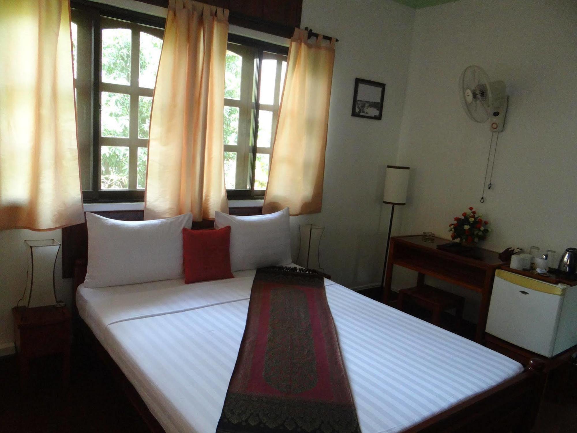 Alibi Guesthouse Phnom Penh Dış mekan fotoğraf