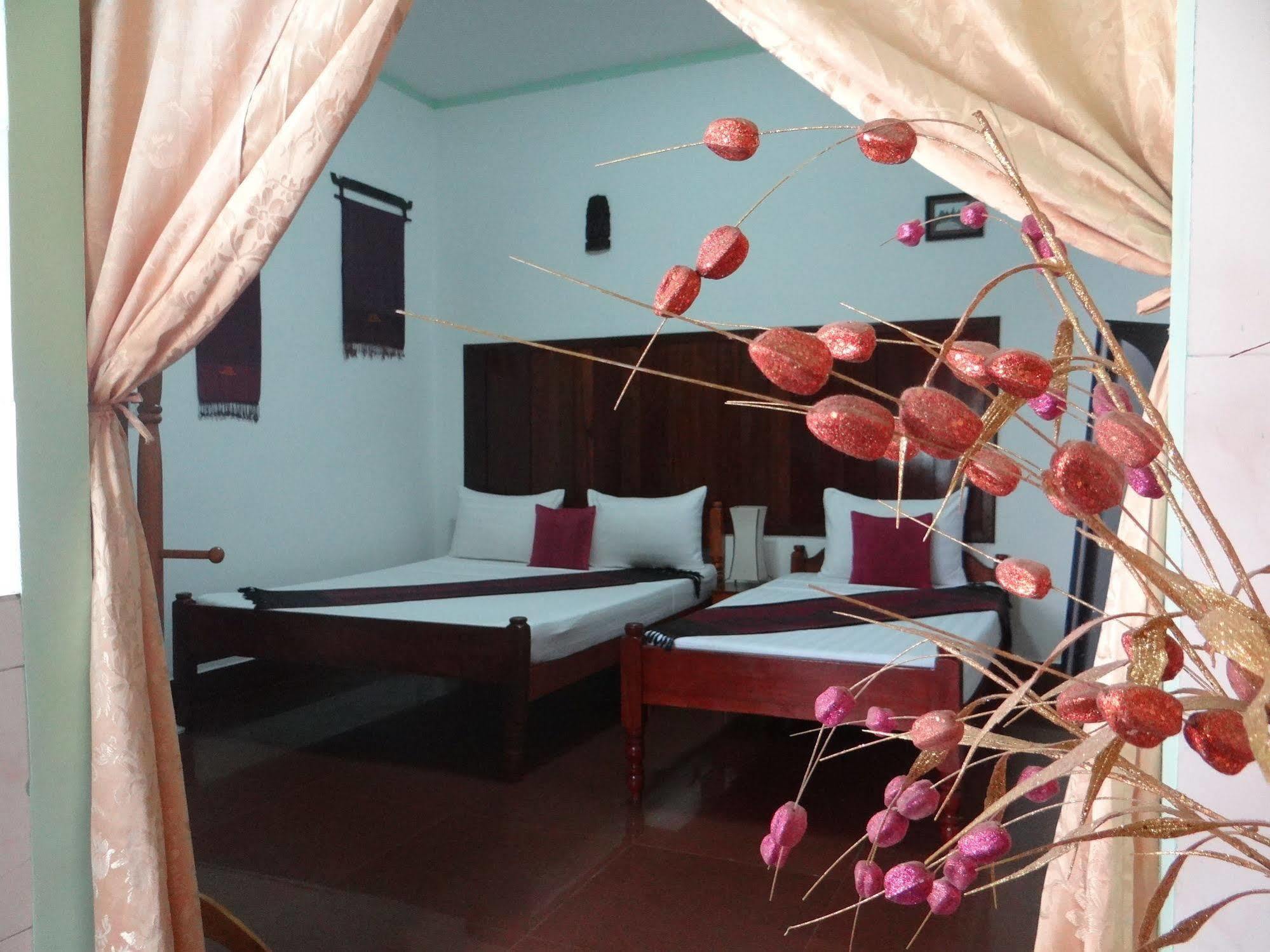 Alibi Guesthouse Phnom Penh Dış mekan fotoğraf